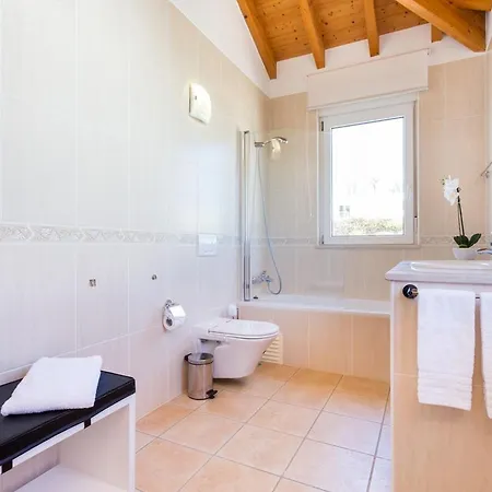 Holiday With Private Pool Pensjonat Amoreira (Leiria)